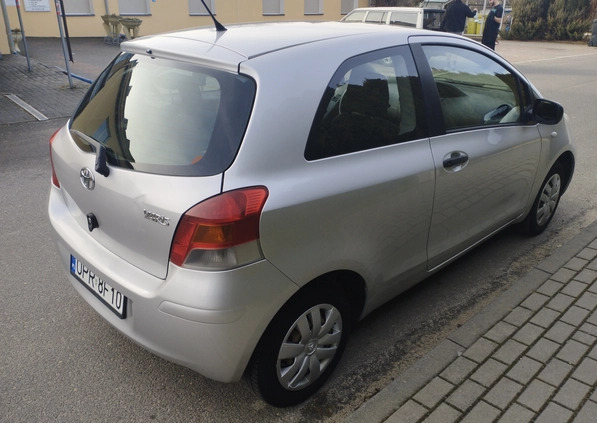 Toyota Yaris cena 10100 przebieg: 285724, rok produkcji 2009 z Krapkowice małe 79